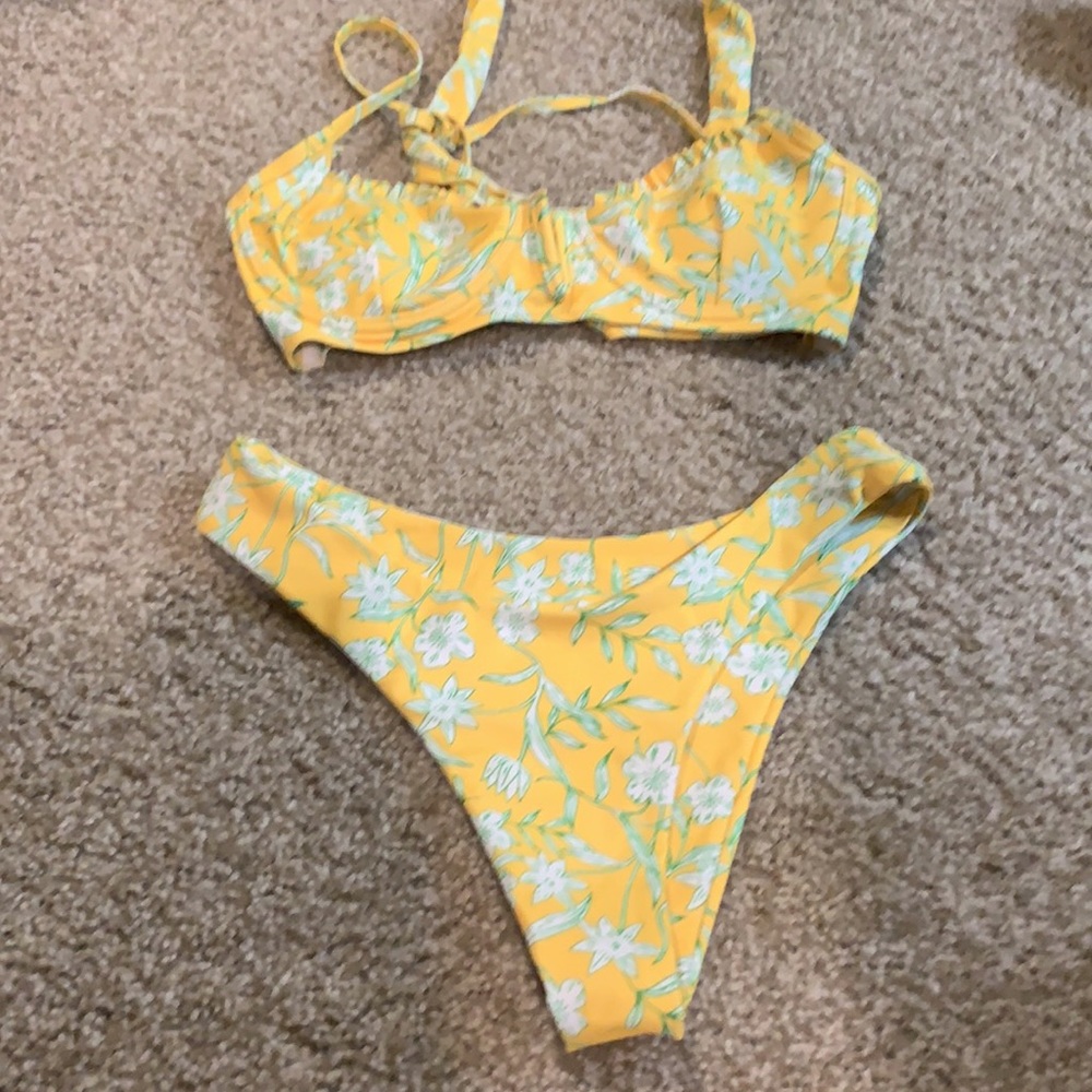ZAFUL flower printed bikini
